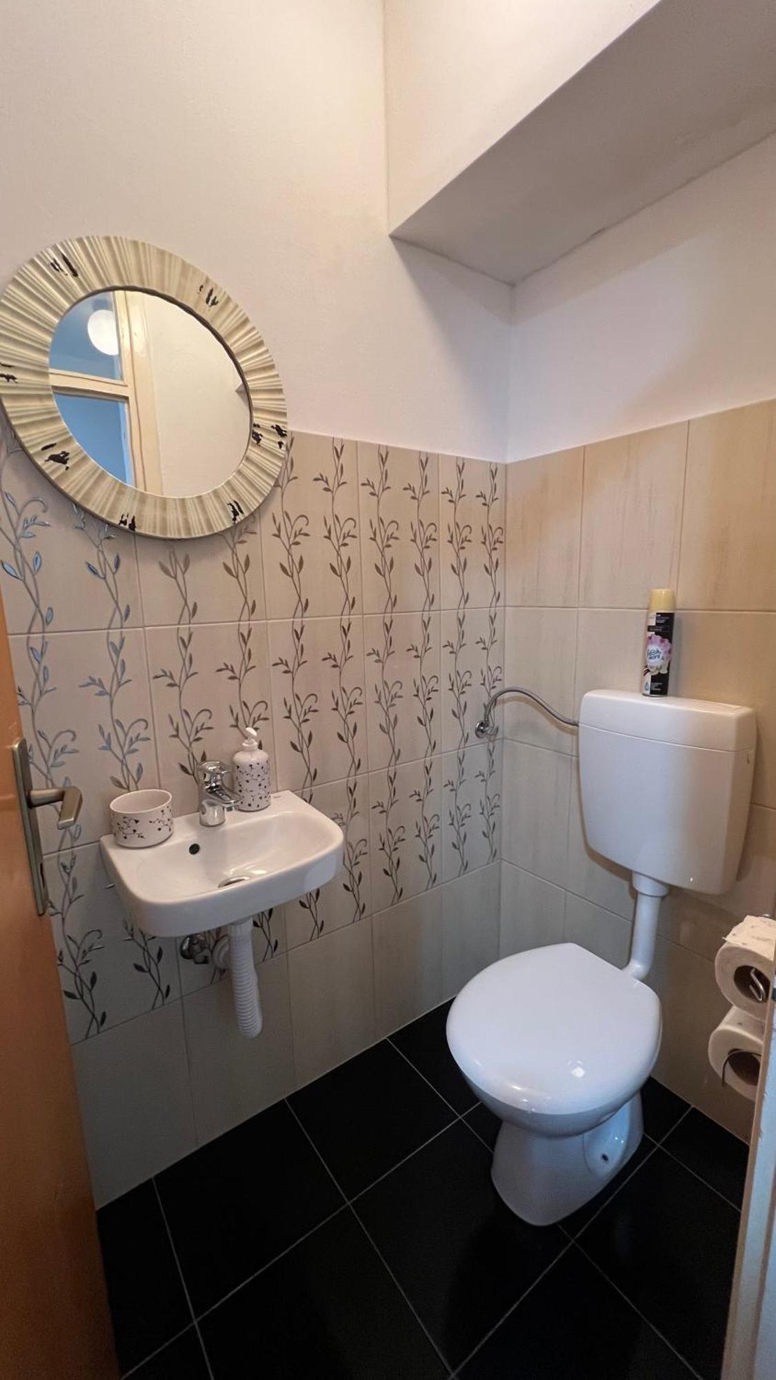 Lilikoi Apartment Mostar Eksteriør bilde