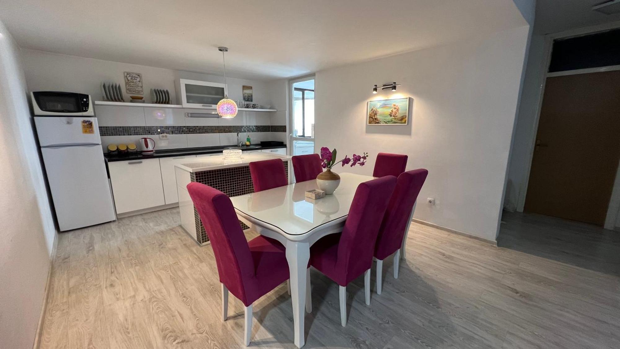 Lilikoi Apartment Mostar Eksteriør bilde